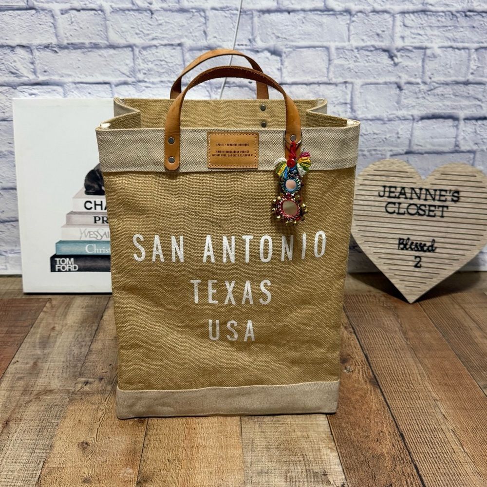 Classic Apolis Market Bag with White
 “San Antonio Texas USA “ print